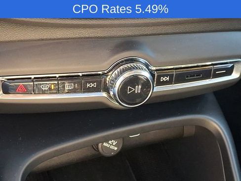 Certified 2023 Volvo XC40 B5 Plus w/ Driver Assist Package AWD/4WD image 20