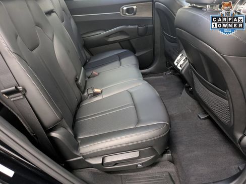 Used 2023 Kia Sorento S w/ Panoramic Sunroof Package AWD/4WD image 28