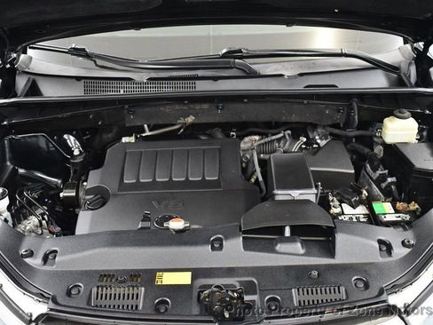 Used 2016 Toyota Highlander XLE image 52
