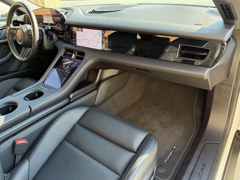 Certified 2023 Porsche Taycan image 20