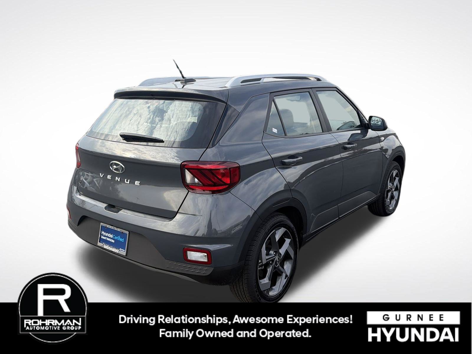 Certified 2026 Hyundai Venue SEL FWD image 10