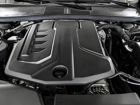 Used 2025 Audi A5 2.0T Premium w/ Convenience Package image 24