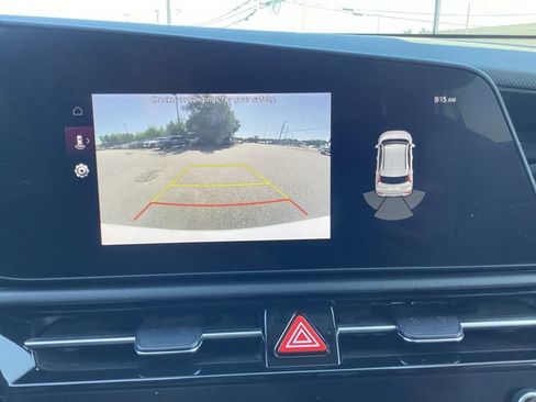Used 2023 Kia Niro EX FWD image 21