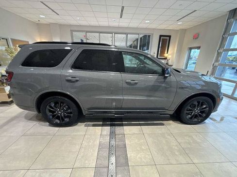 Used 2024 Dodge Durango R/T AWD/4WD image 2