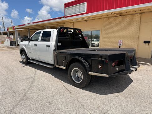 Used 2020 RAM 3500 Tradesman w/ Towing Technology Group AWD/4WD image 4