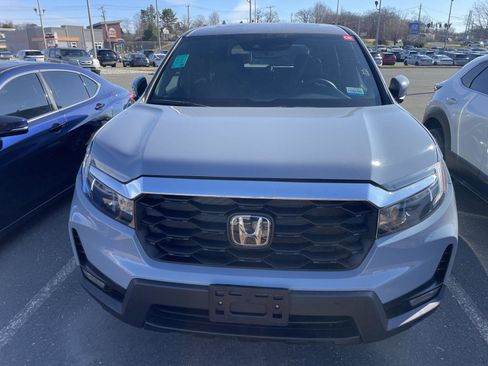 Used 2022 Honda Passport EX-L image 2