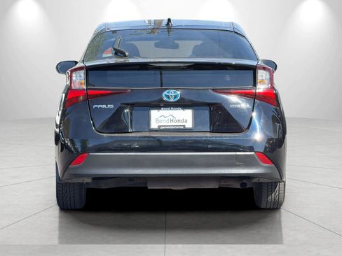 Used 2021 Toyota Prius LE AWD/4WD image 7