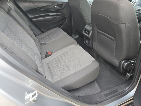 Used 2024 Chevrolet Equinox LT AWD/4WD image 18