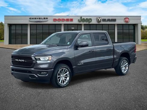 Used 2023 RAM 1500 Laramie AWD/4WD image 8