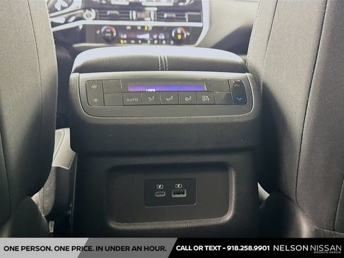 Used 2022 Nissan Pathfinder SV FWD image 24