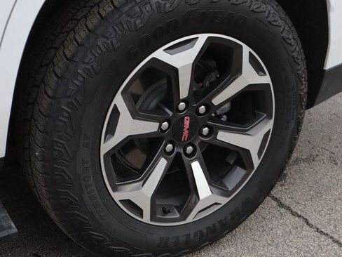 New 2025 GMC Yukon AT4 Ultimate image 49