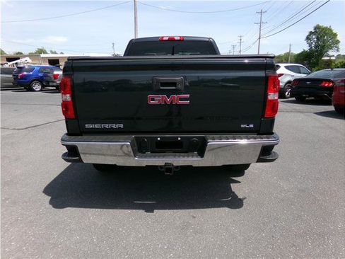 Used 2017 GMC Sierra 1500 SLE w/ SLE Value Package AWD/4WD image 10