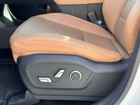 Used 2026 Hyundai Santa Fe Limited image 35