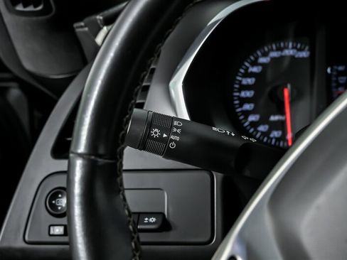 Used 2015 Chevrolet Corvette Z06 w/ 3LZ Preferred Equipment Group RWD image 24
