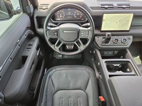 Used 2022 Land Rover Defender 110 X-Dynamic SE AWD/4WD image 14