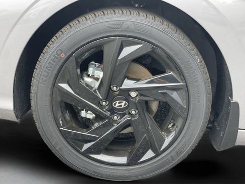 New 2026 Hyundai Elantra Sport FWD image 34