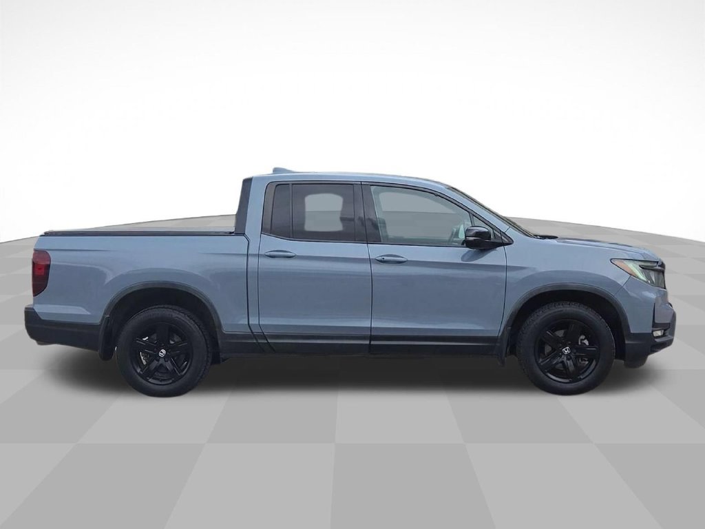 Used 2022 Honda Ridgeline Black Edition image 2