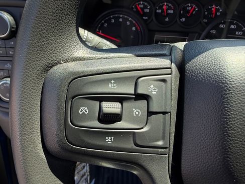 Used 2023 Chevrolet Silverado 1500 Custom image 24