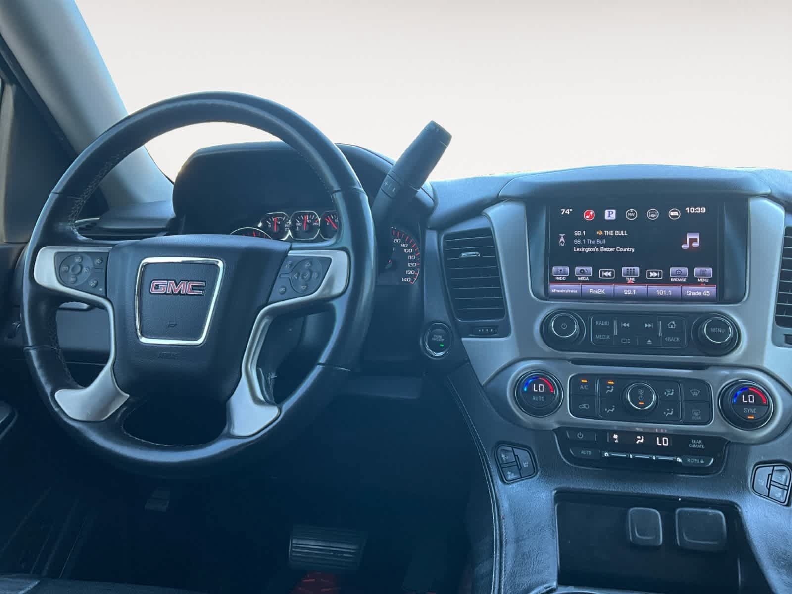Used 2016 GMC Yukon SLT RWD image 10