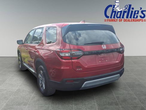 Used 2025 Honda Pilot EX-L image 5