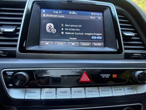 Used 2018 Hyundai Sonata Limited FWD image 19
