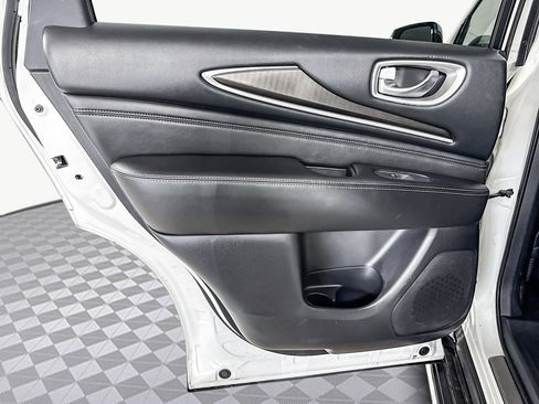 Used 2018 INFINITI QX60 AWD w/ Premium Plus Package image 24