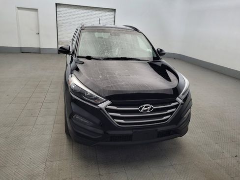 Used 2017 Hyundai Tucson SE AWD/4WD image 14