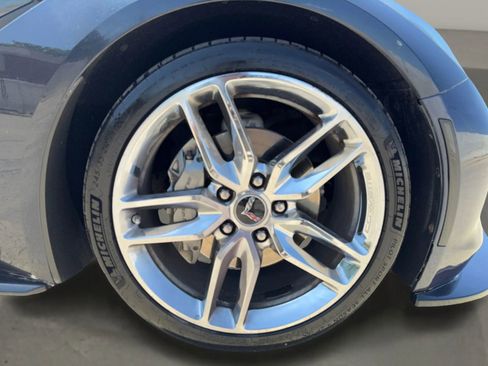 Used 2014 Chevrolet Corvette Stingray Coupe w/ 2LT Preferred Equipment Group image 29