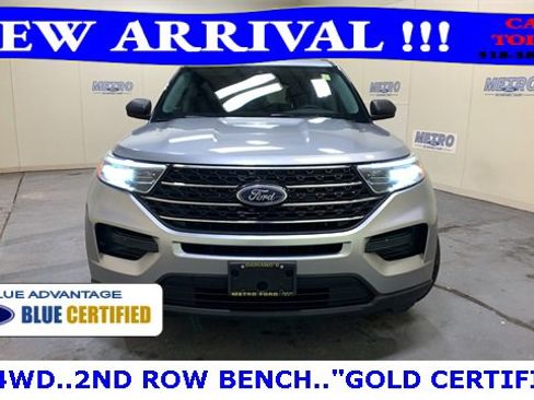 Used 2022 Ford Explorer XLT image 9