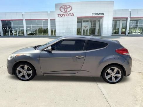 Used 2012 Hyundai Veloster FWD image 6