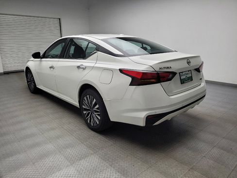 Used 2025 Nissan Altima 2.5 SV AWD/4WD image 5