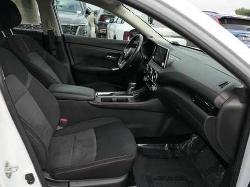 Used 2022 Nissan Sentra SR image 27