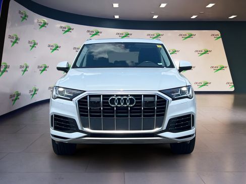 Used 2022 Audi Q7 Premium Plus image 2