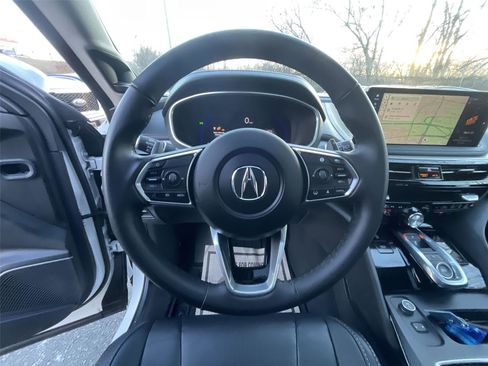 Used 2025 Acura MDX SH-AWD w/ Technology Package image 15