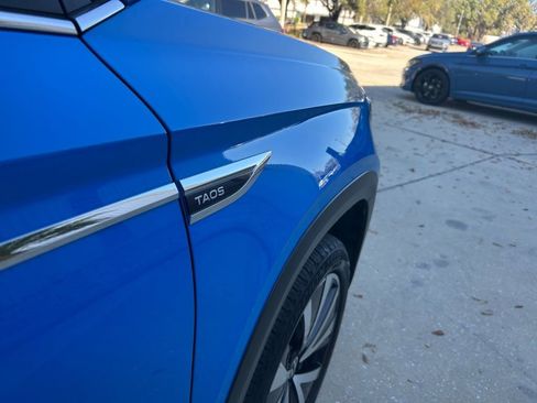 Certified 2023 Volkswagen Taos SE image 34