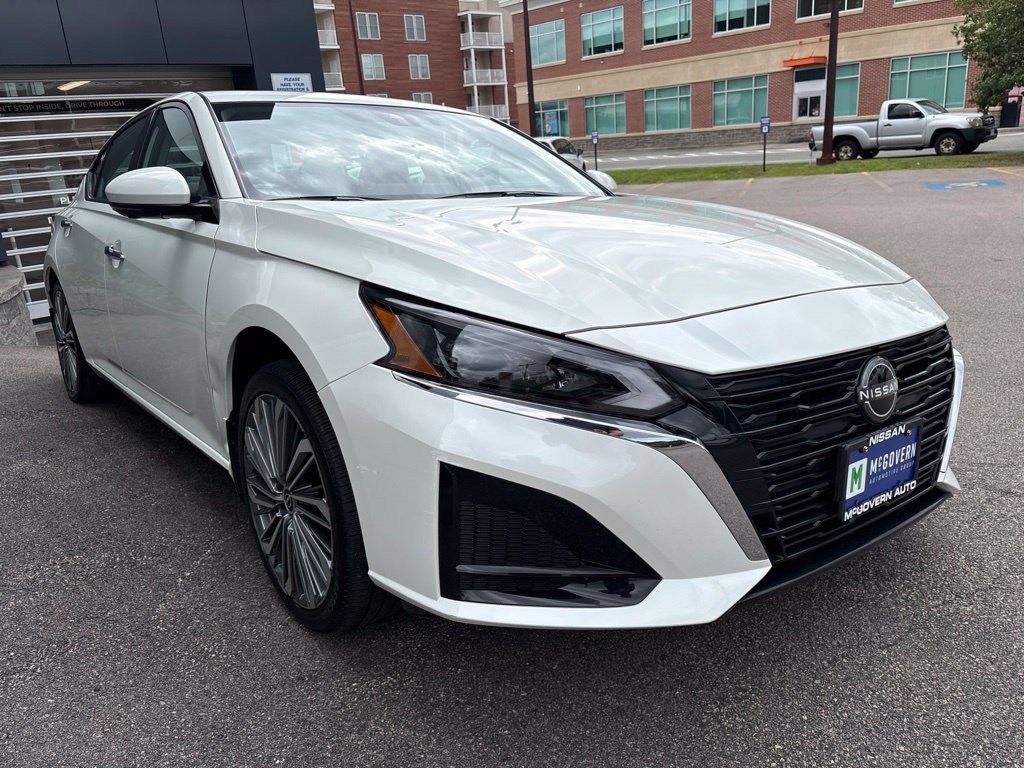 Certified 2023 Nissan Altima 2.5 SL AWD/4WD image 4