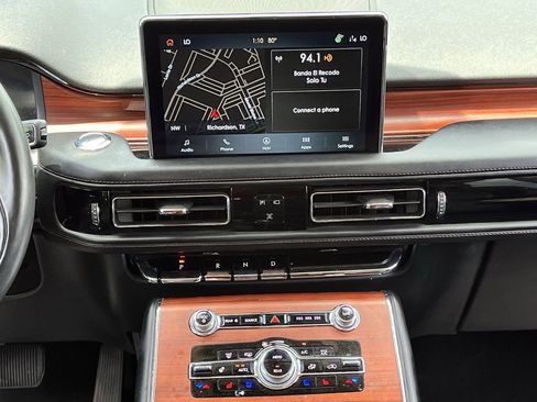 Used 2023 Lincoln Aviator Reserve w/ Equipment Group 201A RWD image 15