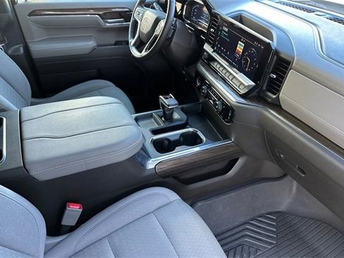 Used 2024 Chevrolet Silverado 1500 RST image 15