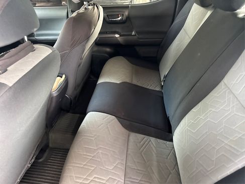 Used 2021 Toyota Tacoma SR5 image 12