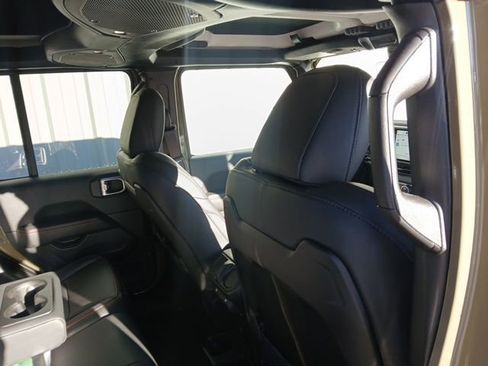 New 2026 Jeep Gladiator Rubicon image 24