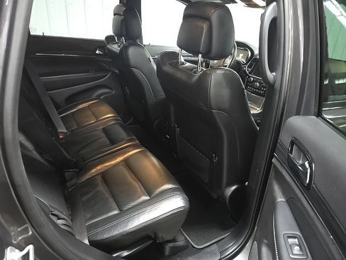 Used 2021 Jeep Grand Cherokee Limited w/ Quick Order Package 28K 80th AWD/4WD image 18