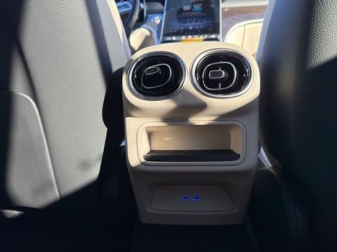 New 2026 Mercedes-Benz GLC 300 4MATIC image 19