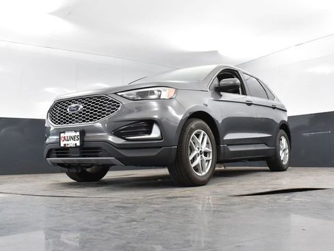 Used 2023 Ford Edge SEL AWD/4WD image 44
