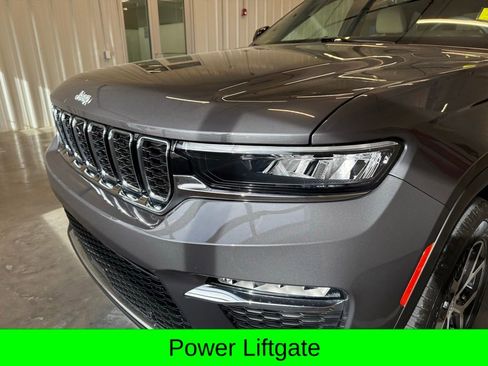 Used 2024 Jeep Grand Cherokee Limited w/ Luxury Tech Group II image 9