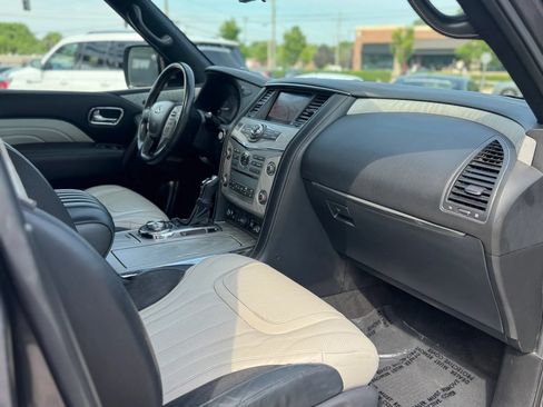 Used 2019 INFINITI QX80 Limited w/ All-Season Package AWD/4WD image 22