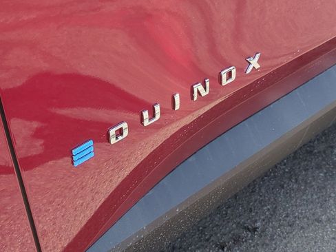 New 2026 Chevrolet Equinox EV LT image 31