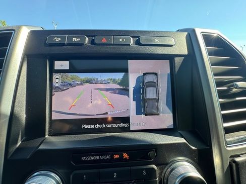 Used 2020 Ford F150 Platinum w/ Technology Package AWD/4WD image 32
