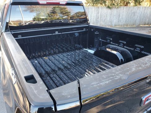 New 2026 GMC Sierra 1500 Elevation image 28