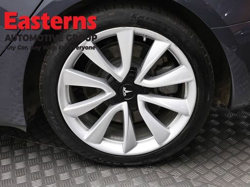 Used 2018 Tesla Model 3 Long Range image 8