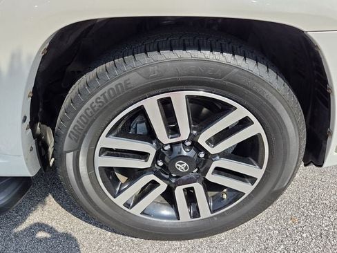 Used 2020 Toyota 4Runner Limited RWD image 11